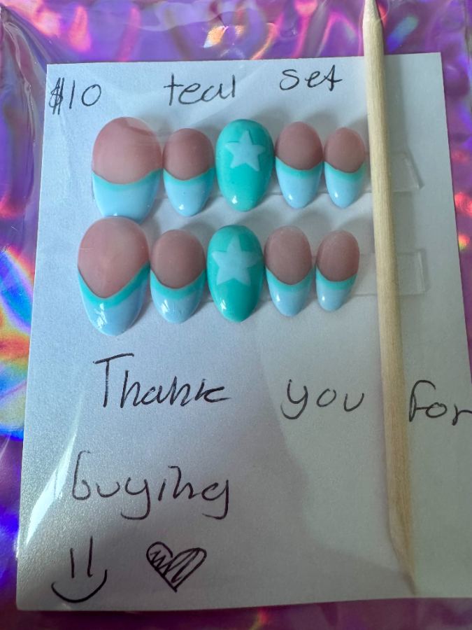 Teal Star nail set