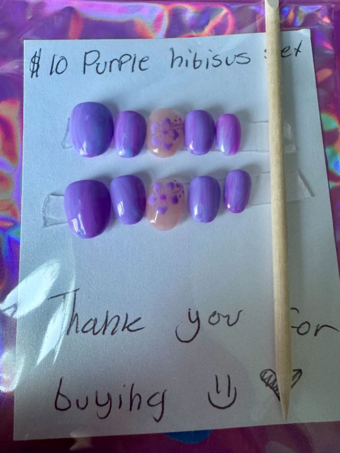 Purple Hibiscus nail set